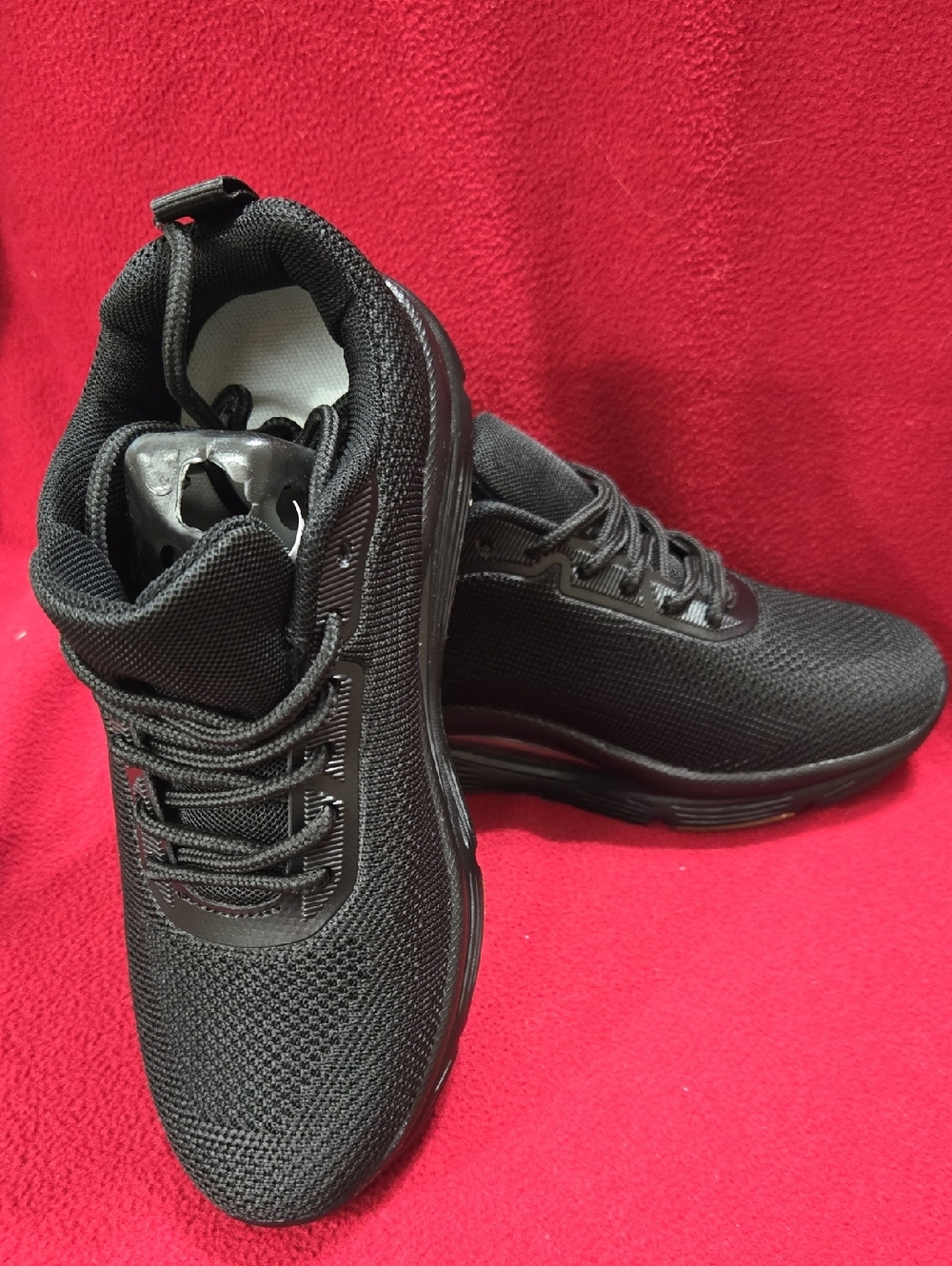 ComfortFit Kids' Black Athletic Sneakers - Lightweight Support